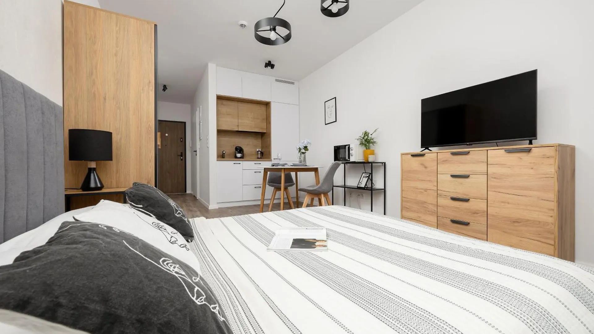 Gdansk Przymorze Pretty Studios & Pets Allowed By Noclegi Renters 0*,  Poland